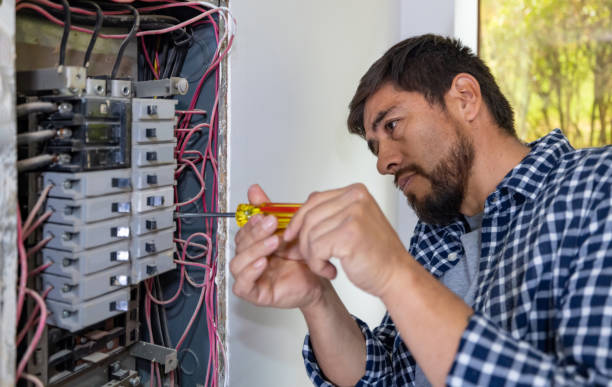 Best Affordable Emergency Electrician  in Verona Walk, FL